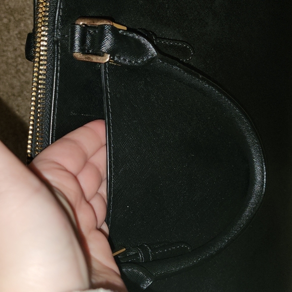 Michael Kors Black Bag with Navy Floral Coin Purse - Picture 6 of 9